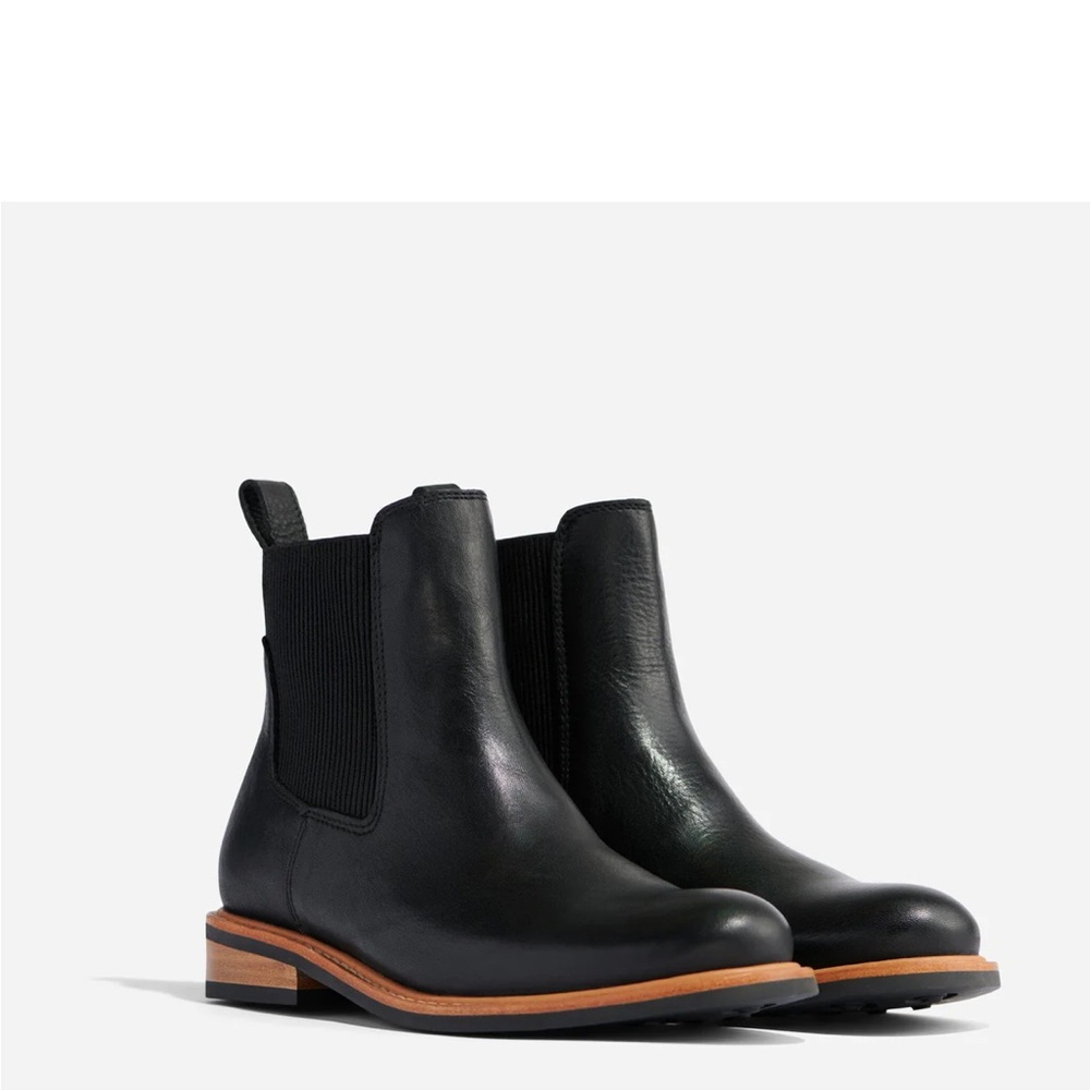 Nisolo Carmen Chelsea boot